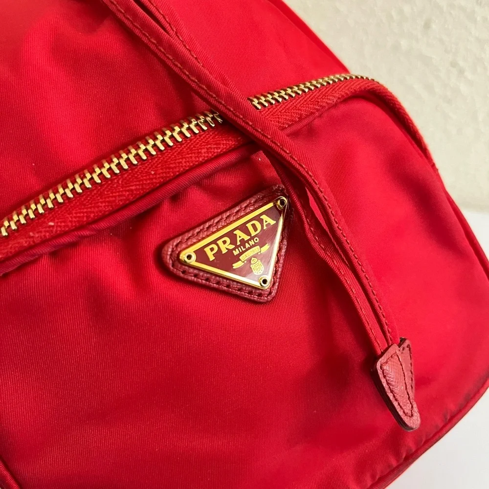Prada Red Nylon Drawstring Crossbody Bucket Bag with Gold Hardware - Picture 2 of 16
